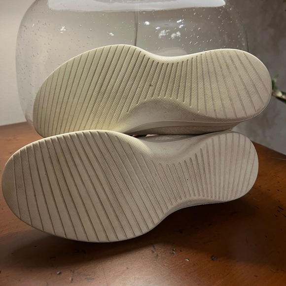 AllBirds Wool Runners Tuke French Fry Size 7 - Picture 8 of 13